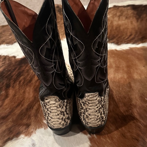Dan Post Black and Cream Snakeskin Boots - Picture 4 of 10